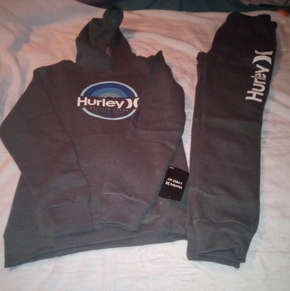 - Boys Hurley joggers suit size 14-16 🆕 - Picture 2 of 3